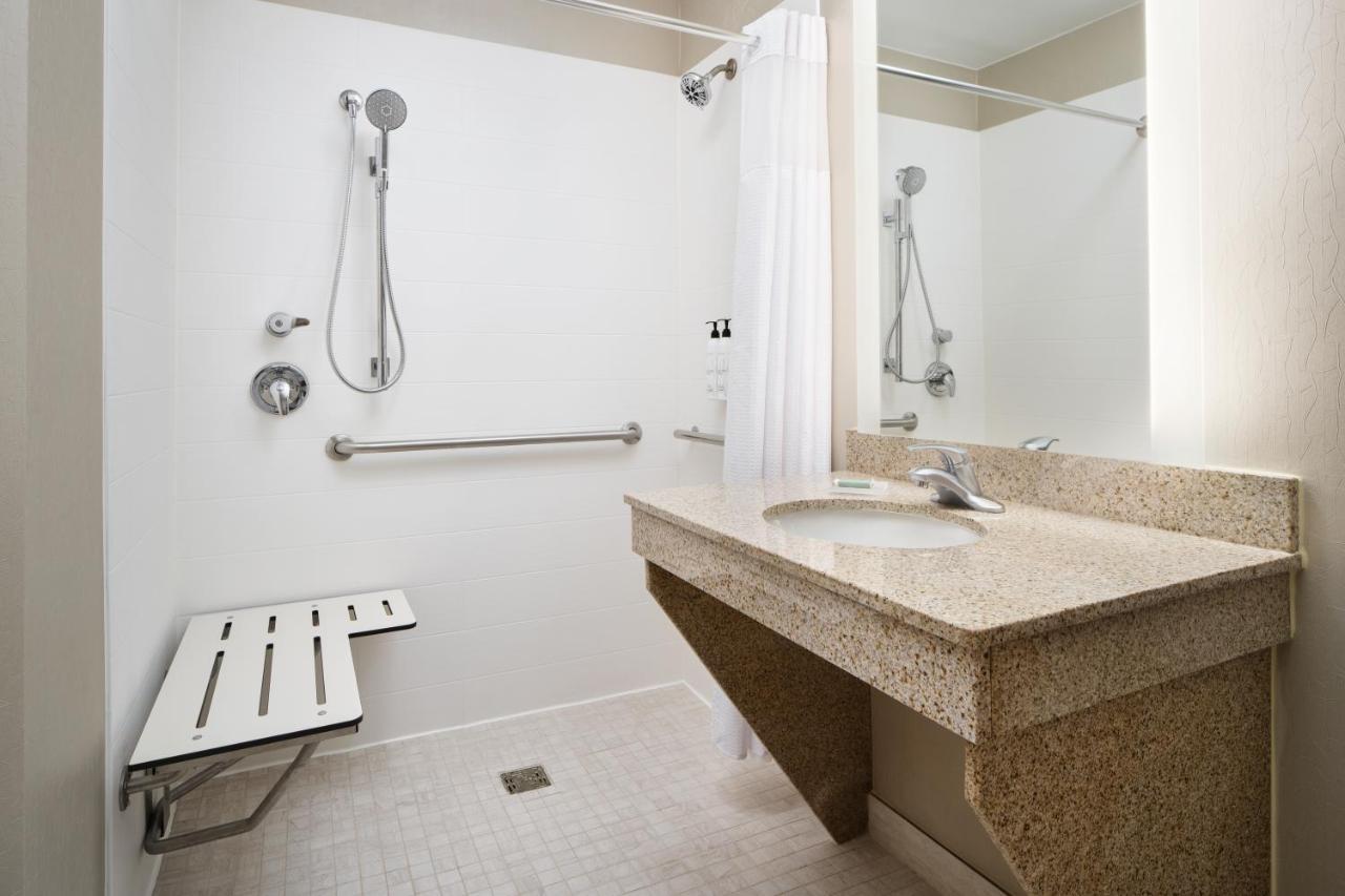 Springhill Suites Richmond Northwest Innsbrook Екстер'єр фото