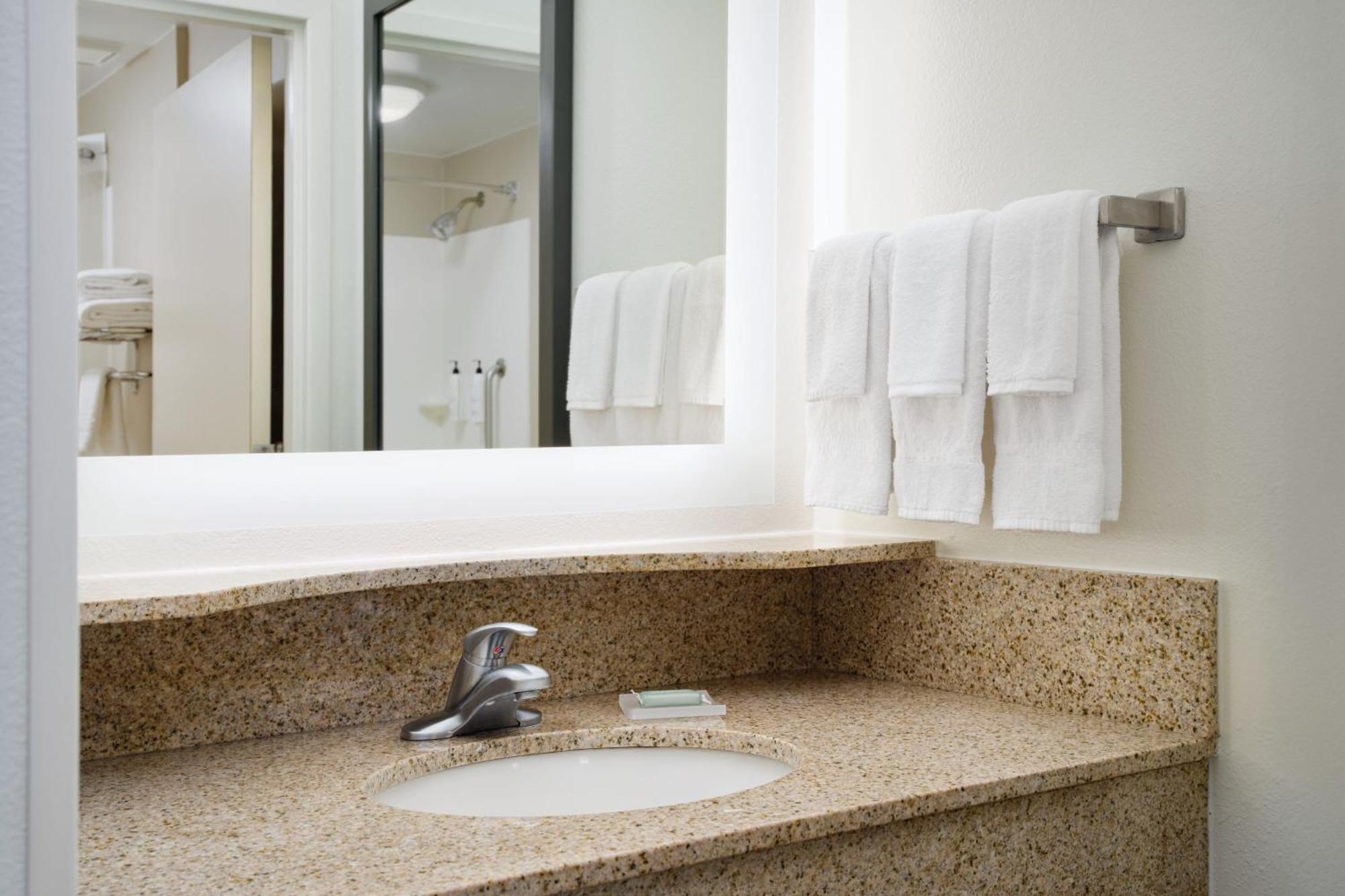 Springhill Suites Richmond Northwest Innsbrook Екстер'єр фото