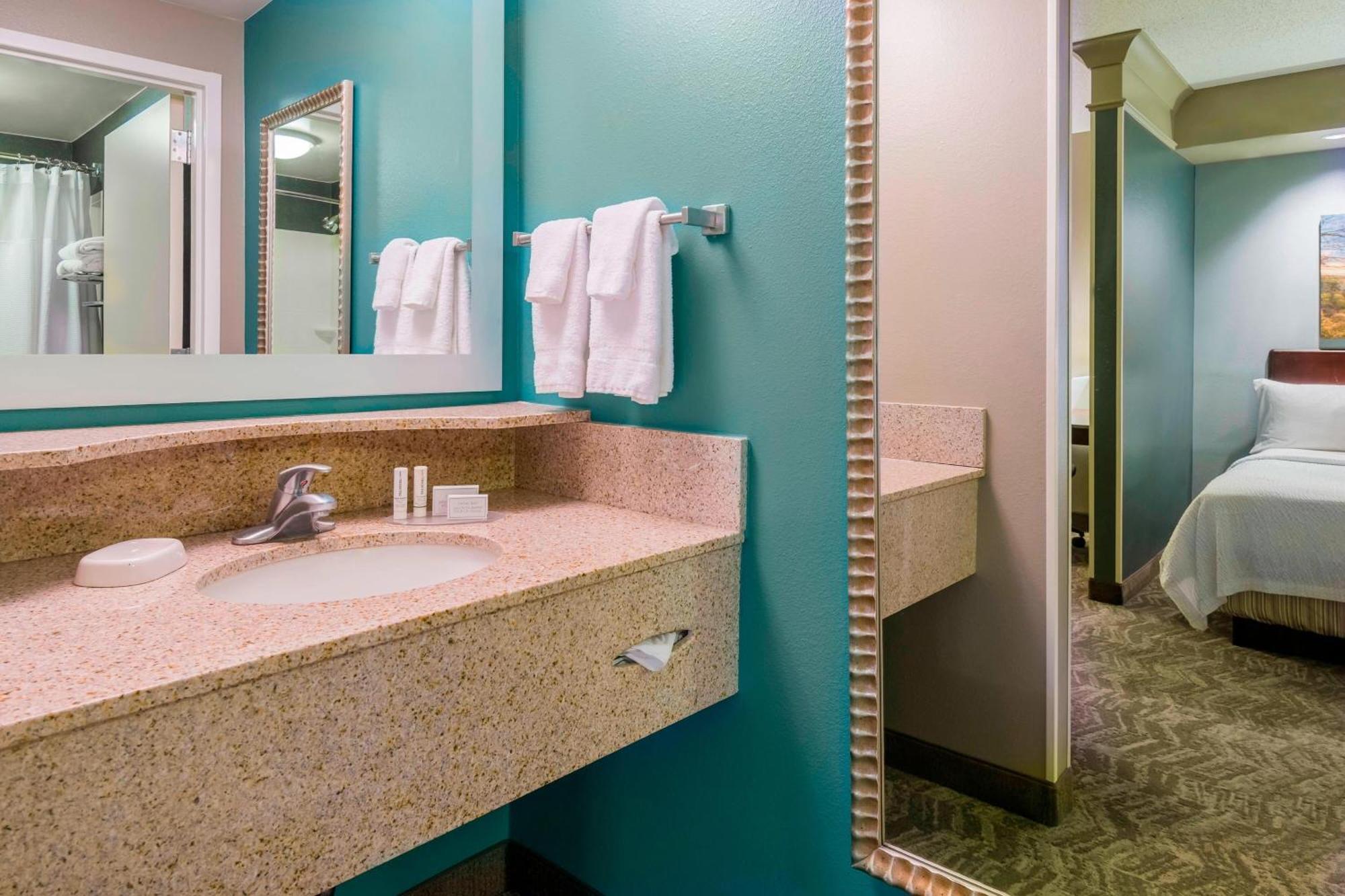 Springhill Suites Richmond Northwest Innsbrook Екстер'єр фото